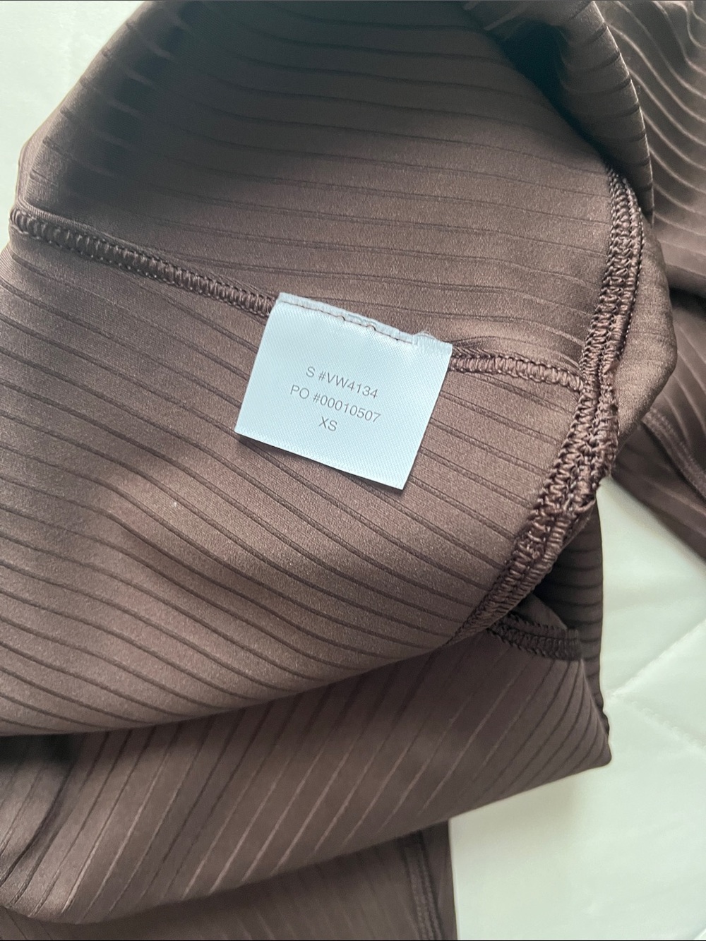 Vuori Inversion Rib Legging - Brown - Picture 7 of 11